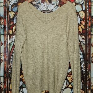 Women’s V-Neck Knit Sweater - Cream